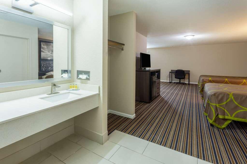 Se Missouri Valley Room photo